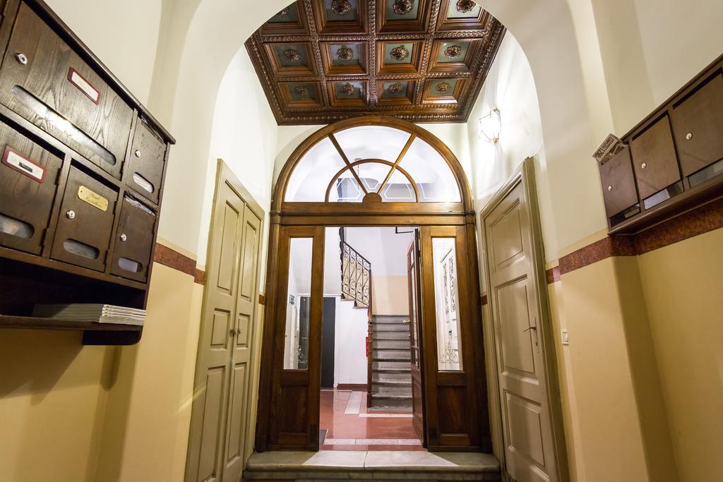 Como Design Apartment - Bymyhomeincomo Bagian luar foto
